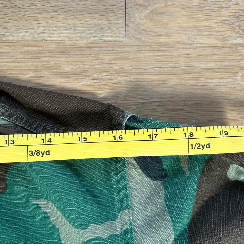 Vintage Camo Army Button Up Shirt - Picture 5 of 11